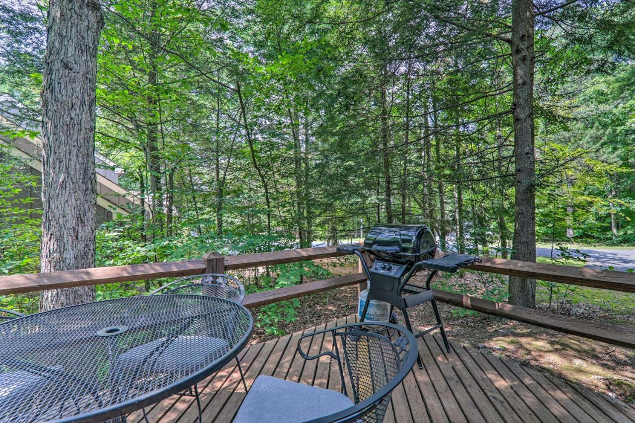 Quiet Getaway With Deck Less Than 1 Mi To Jack Frost Resort! Lake Harmony Exteriör bild